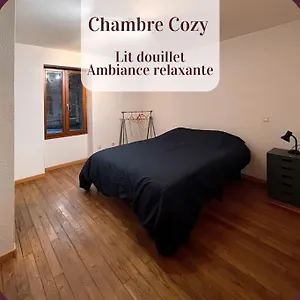1er Etage Calme Parking Gratuit A 1 Min A Pieds Appartement